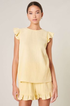 high waisted shorts with ruffle hem canada