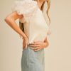 3D floral puff sleeve top
