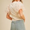 3D floral puff sleeve top