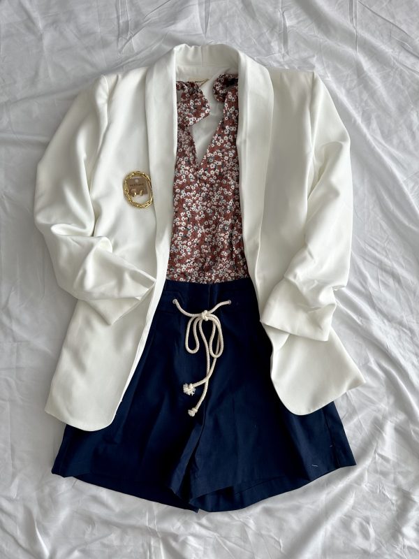 summer outfit with shorts and blazer